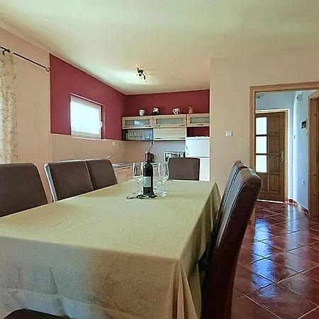 Nolissima Holiday home Karojba