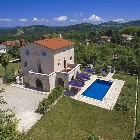 Holiday home Nolissima Karojba
